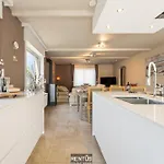 T'uzetje - With Pool In * أوستدوينكيرك