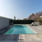 T'uzetje - With Pool In * أوستدوينكيرك
