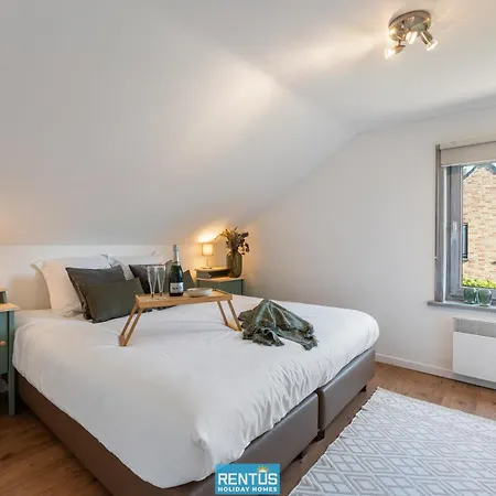 T'uzetje - With Pool In Villa