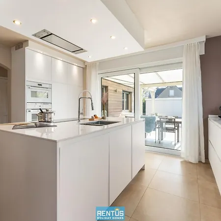 Villa T'uzetje - With Pool In *